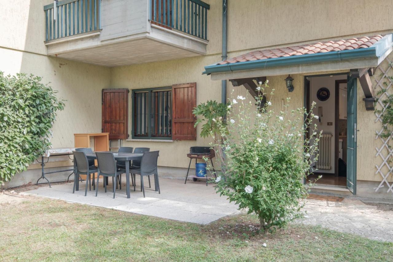 Villa Ida - 2 Bedrooms Apartment With Private Garden Sirmione Extérieur photo