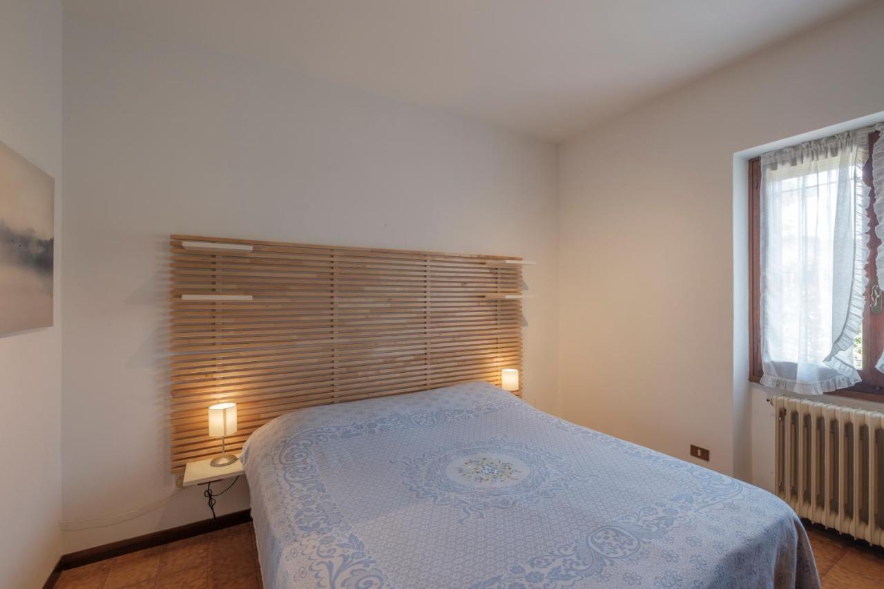 Villa Ida - 2 Bedrooms Apartment With Private Garden Sirmione Extérieur photo